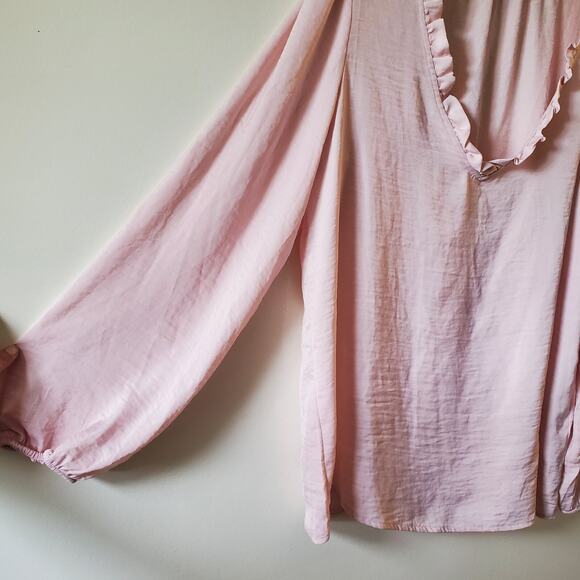 Old Navy Womans Top Soft Pink Ruffle V Neck Long Sleeve Tunic Size M Tall - Picture 3 of 9